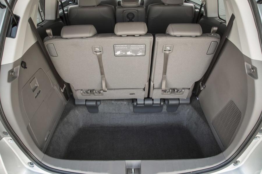  Honda Odyssey 2014 года  (фото 41 из 54)